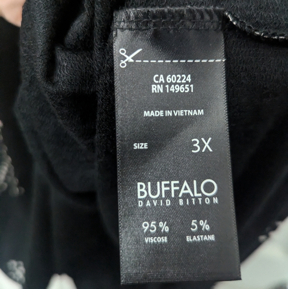 Buffalo Oversized Black Soft Top - Picture 5 of 7